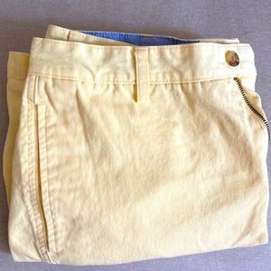 Chaps yellow Khaki shorts size 32
